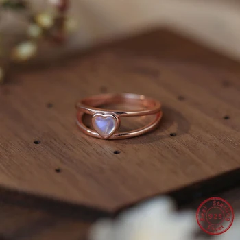 Двухслойное серебряное кольцо S925 с лунным камнем в форме сердца - любовь и красота