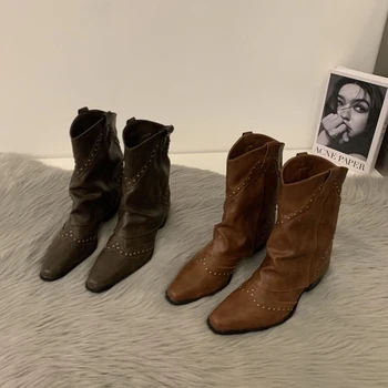 Женские ботинки, джинсовая женская обувь с заклепками, Зимняя обувь, ковбойская обувь на высоком каблуке, резиновые ботильоны с острым камнем, осень 2023, ткань Ретро La