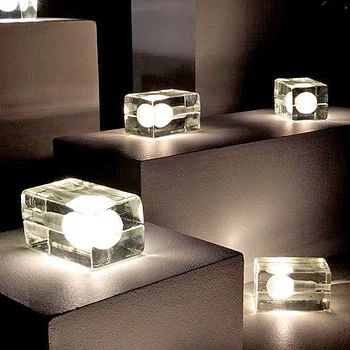 Настольная лампа Nordic ice bulb из современного стекла творческая личность Гостиная спальня Мини-лампа для кабинета из прозрачного хрусталя